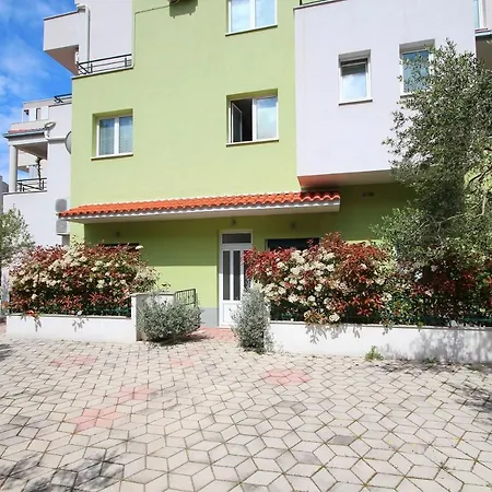 Family Jovic Apartment *